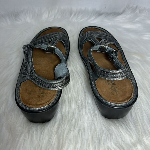 Naot Nara Sterling Silver Textured Leather Sandals Sz 41/US 10-10.5 - Picture 3 of 7